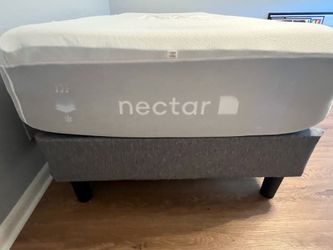 Nectar memory foam mattress and platform