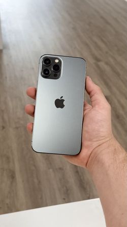 Apple - iPhone 12 Pro Max 6.7" (Unlocked) (Used - New Battery - Small Dot Screen) / Storage: 128GB / Grade: Good / Color: Graphite