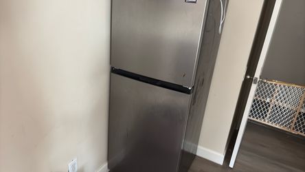 Free fridge