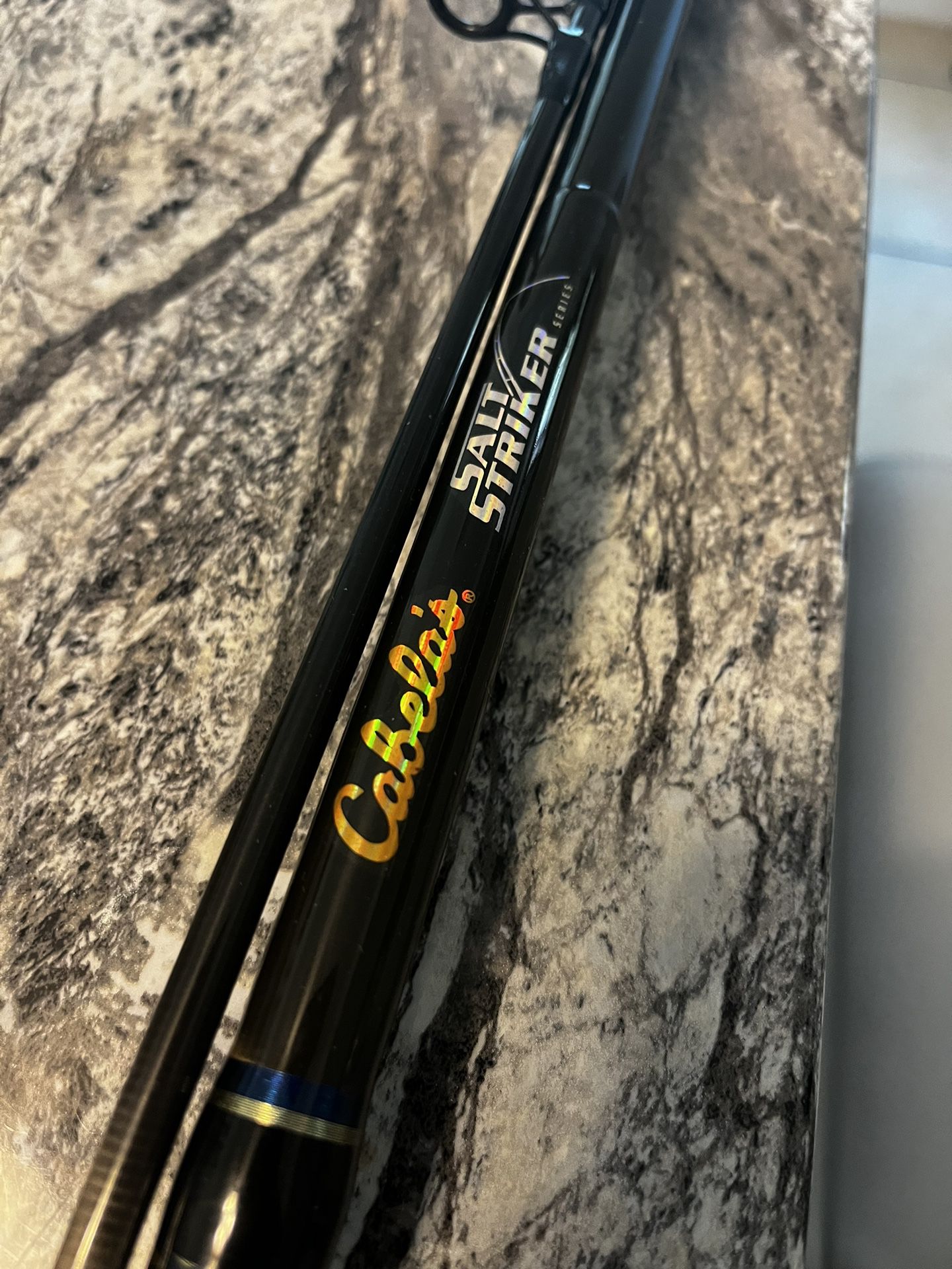 Cabelas 10’ Salt Striker Rod for Sale in Fort Myers, FL - OfferUp