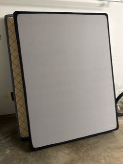 QUEEN BOX SPRING MATTRESS