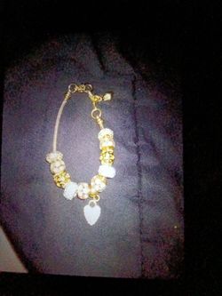 CRYSTAL HEART CHARM BRACELET