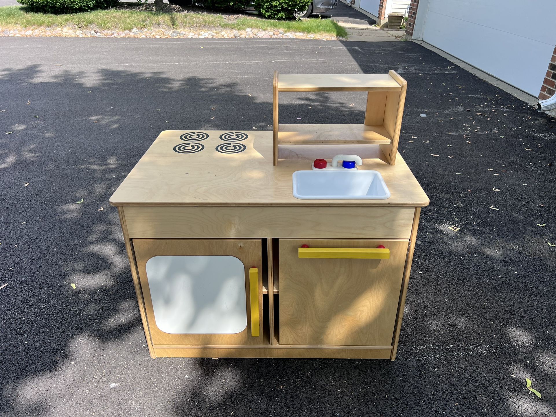 Whitney Brothers Preschool Kitchen Combo