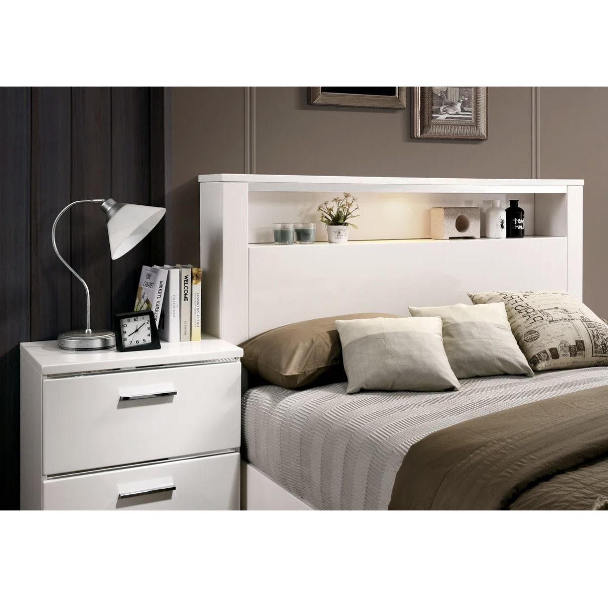 3-Piece Bedroom Set For Sale