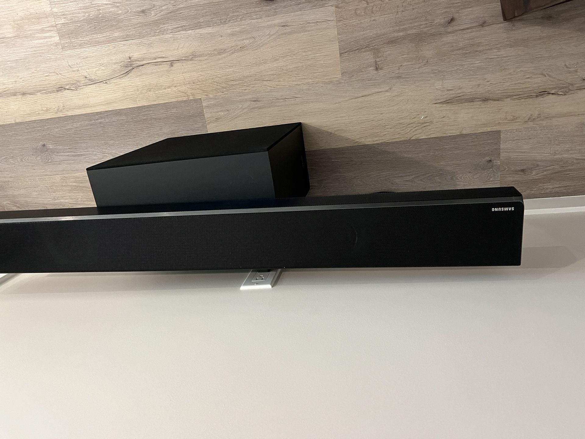 Home Speaker/ Sound System/ Sub Buffer