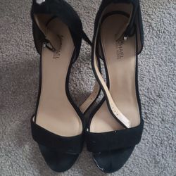 Women Shoes .