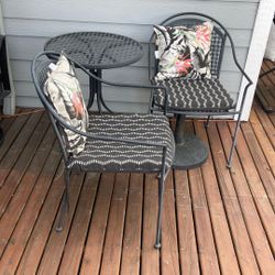 Outdoor Dining Set