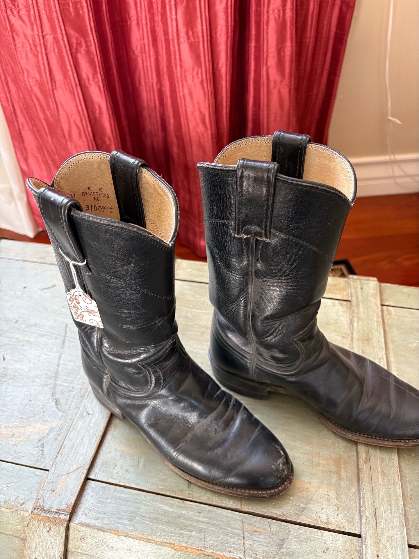 Justin Boots size 4.5 (black)