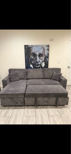 Gray Sectional Sofa with Ottoman