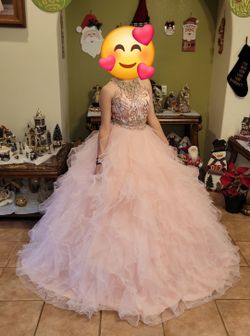 Vestido de quinceañera, como nuevo!