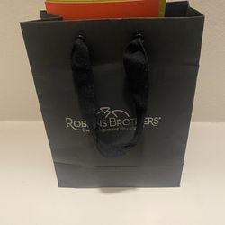 Engagement ring 2.5 CTS! Robbins Brothers