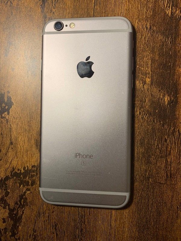 iPhone 6s 32Gb Unlocked Excellent Conditon like new