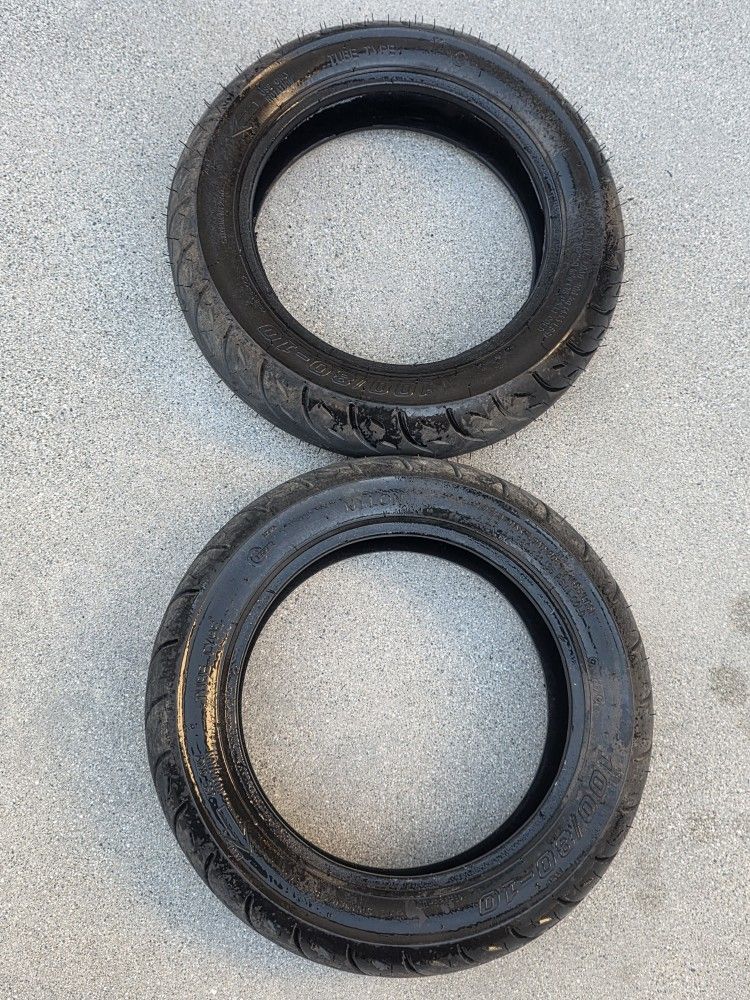 RAZOR RSF 650 TIRES LIKE NEW