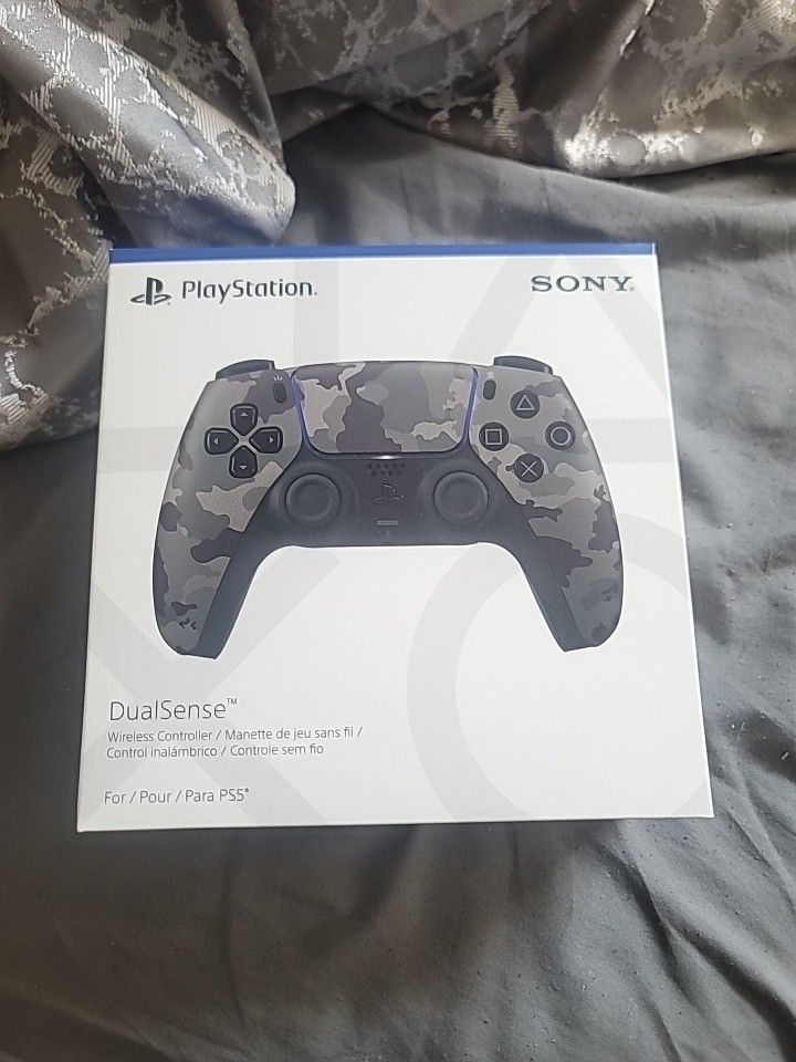 Playstation 5 DuelSense Wireless Controller (Camo Gray)