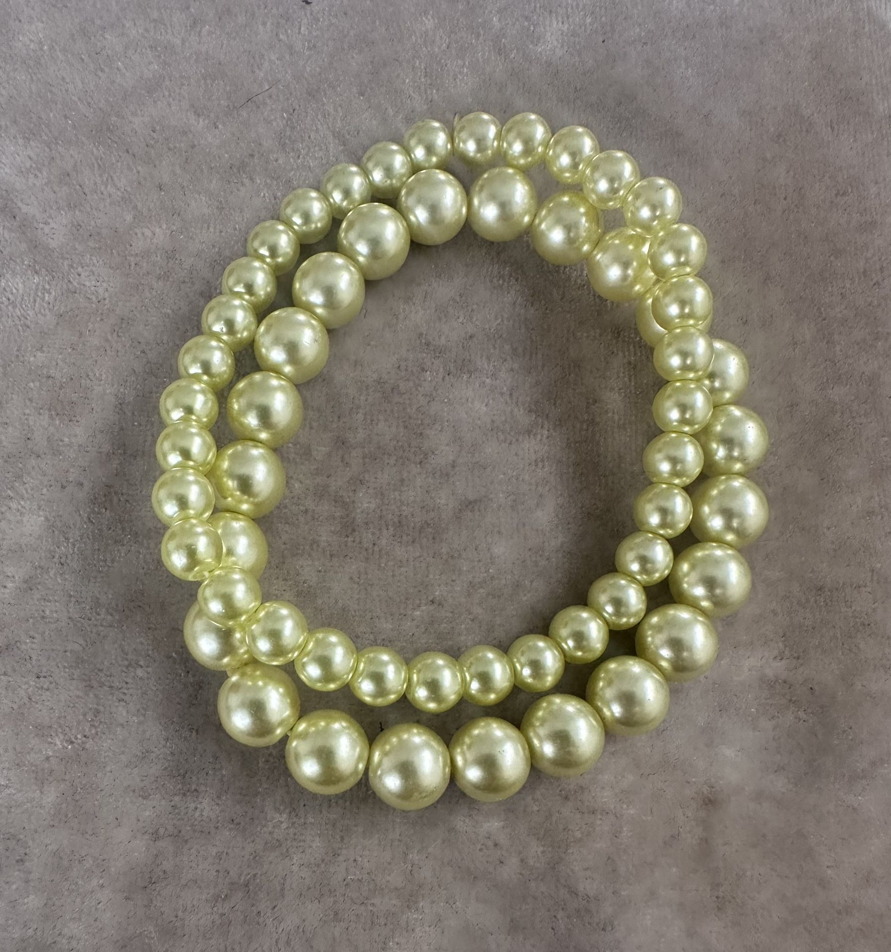 Women’s Green Pearlesque Beaded Bracelet Set 