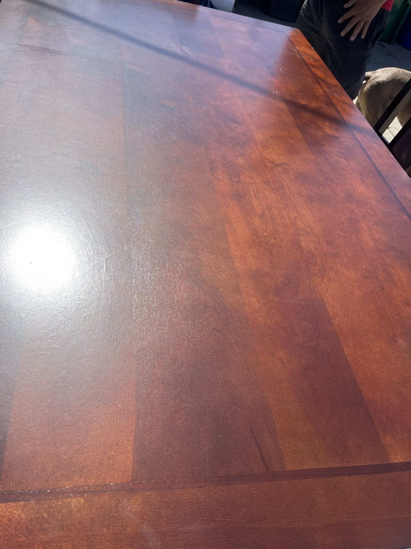 Dinning Table