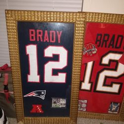 Tom Brady Patriots Framed Jersey Display