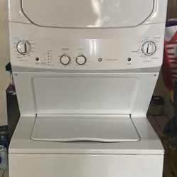 27 Inch Electric Laundry Center with Auto-load Sensing, Cycle Status Lights, Rotary Controls, 11 Wash Cycles, 6 Wash/Rinse Temperatures and 800 RPM: W
