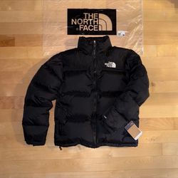 NORTH FACE 700 NUPTSE PUFFER (BRAND NEW) ALL SIZES