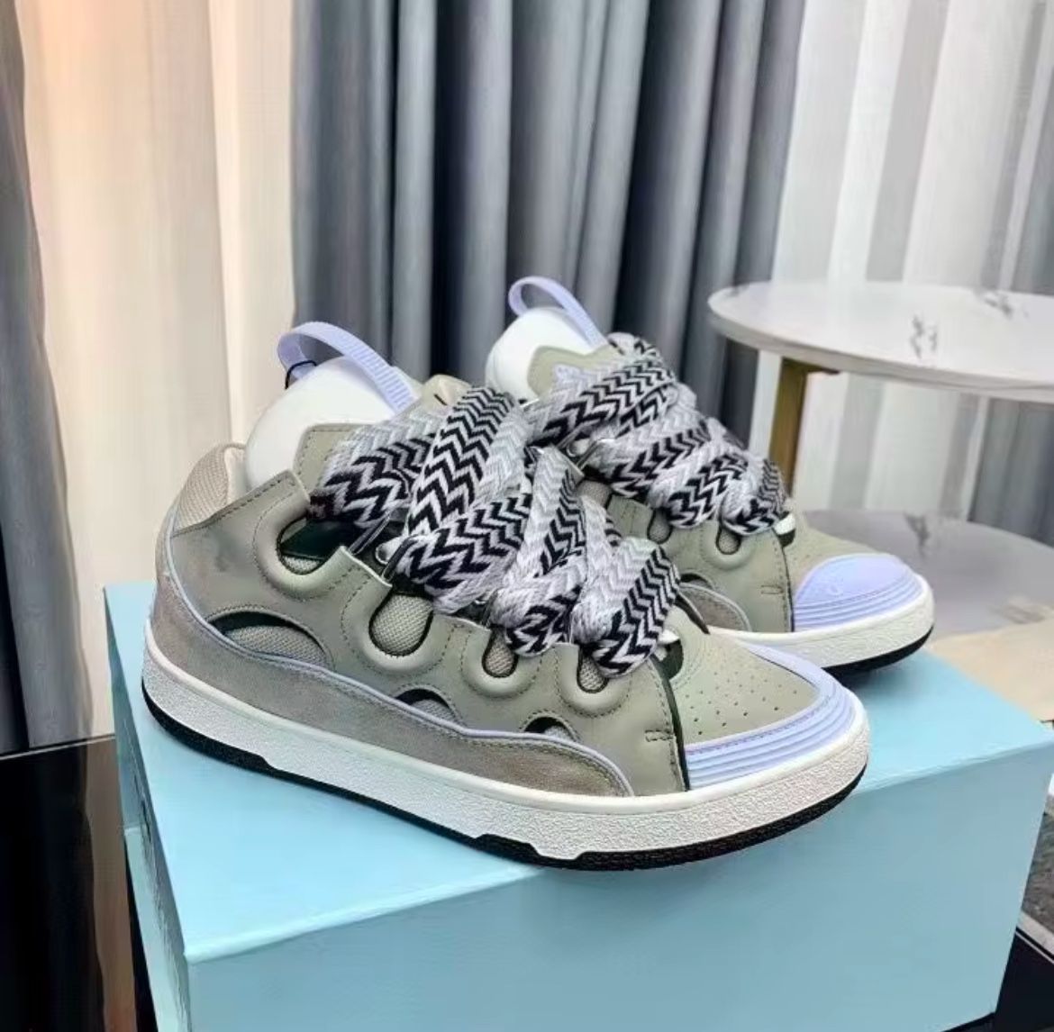 Lanvins Sneakers