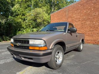 1998 Chevrolet S10 Regular Cab
