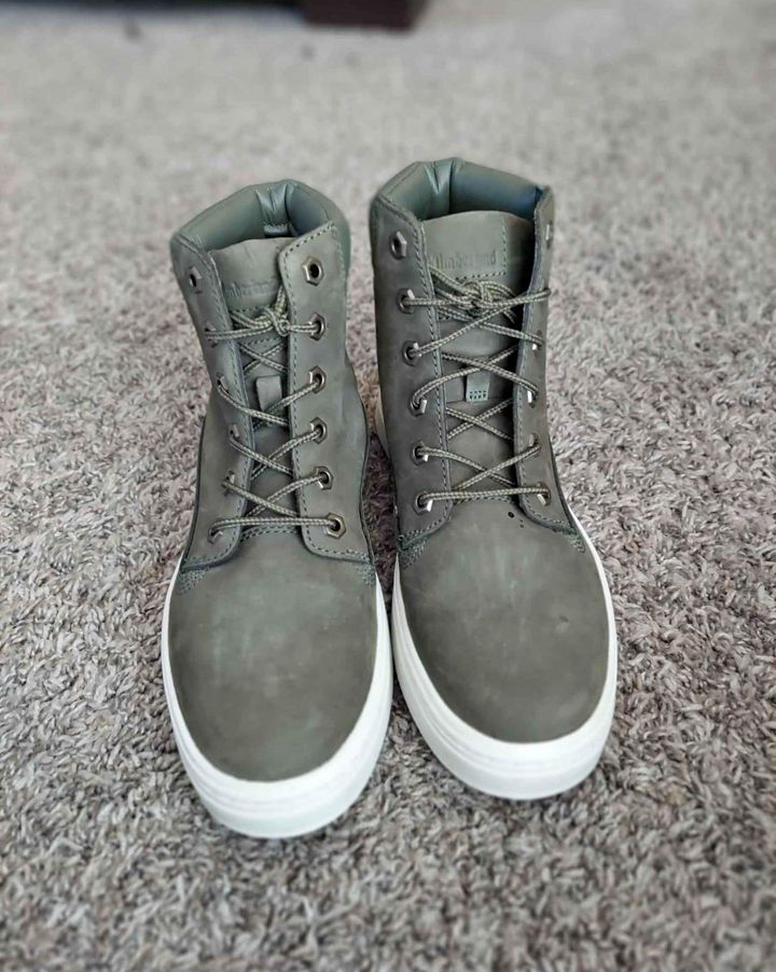 TIMBERLAND Hightops Shoes..size7 (PLEASE READ DESCRIPTION) Great for back to School ‼️