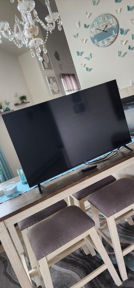 42-Inch TLC Smart TV. 3 MONTH'S OLD. MAKE AN OFFER. MPU