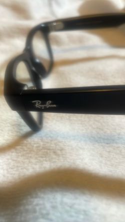 Ray ban meta smart glasses