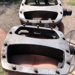 SPECIALIZED PEDALS 9/16 DX Style Bars