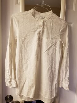 Gap shirt Xs