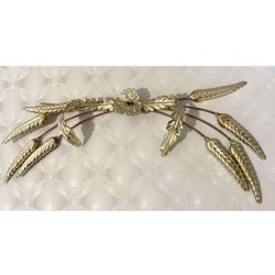 🌿Beautiful gold lightweight metal wall decor 