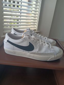 Nike Blazer Low '77 Vintage White Black Sneakers Size 11