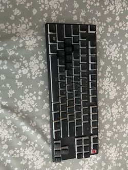 Hyper x Keyboard, Ram Stick , And A Windows 11 Bootable USB