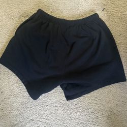 Essentials Shorts
