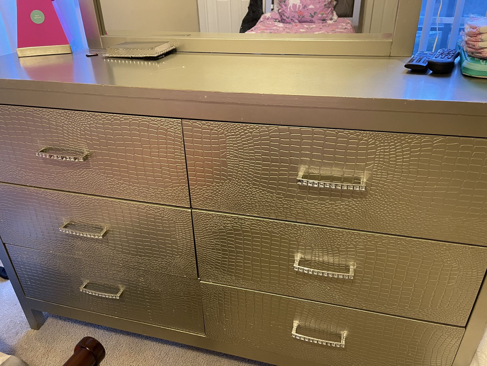 Twin Size Bedroom Set