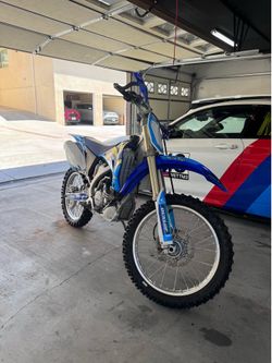 Yamaha YZ250F Dirt Bike