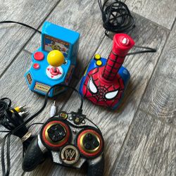 Plug-in play video games Five Dollars Each