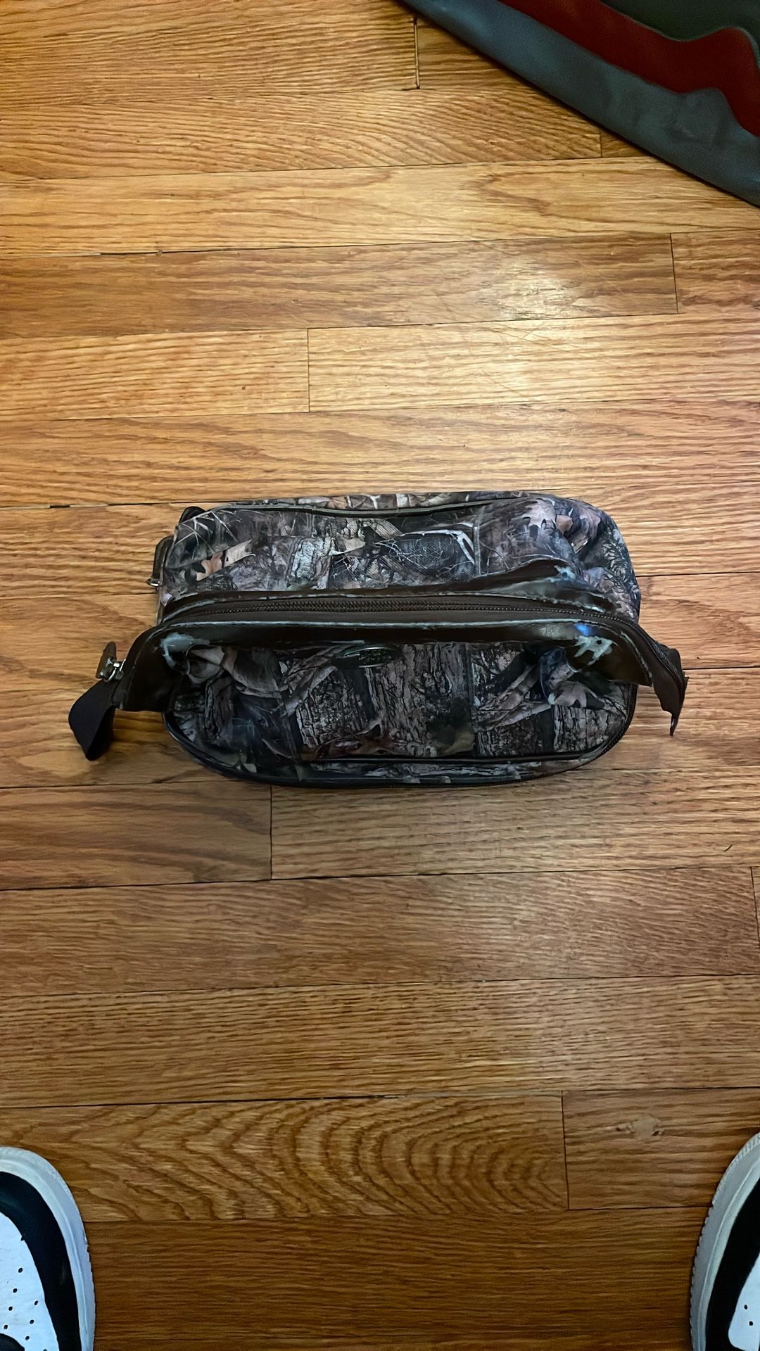 Camo Bass Pro Shops bag