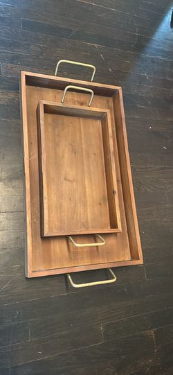 2 magnolia trays