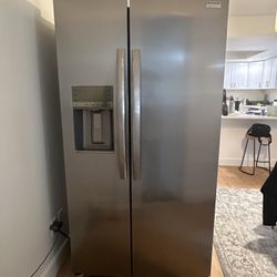 Frigidaire Refrigerator