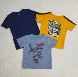 ✅️ Toddler Boy 3pc T-Shirts• Size 2T• Good Condition• $7firm