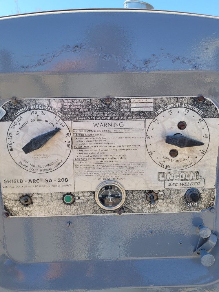 Lincoln Arc Welder SA 200 F 163