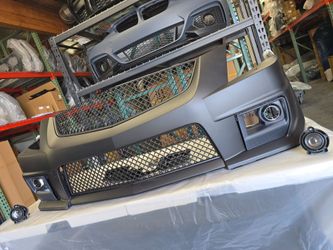08-13 Cadillac CTS-V Style Front Bumper w/ Black Front Grille with FOG Lights