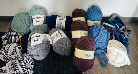 Nice blanket yarn mostly NEW ones interested send message
