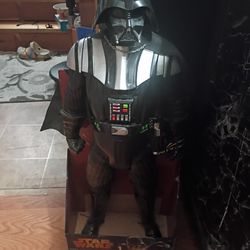 31 Inch Darth Vadar