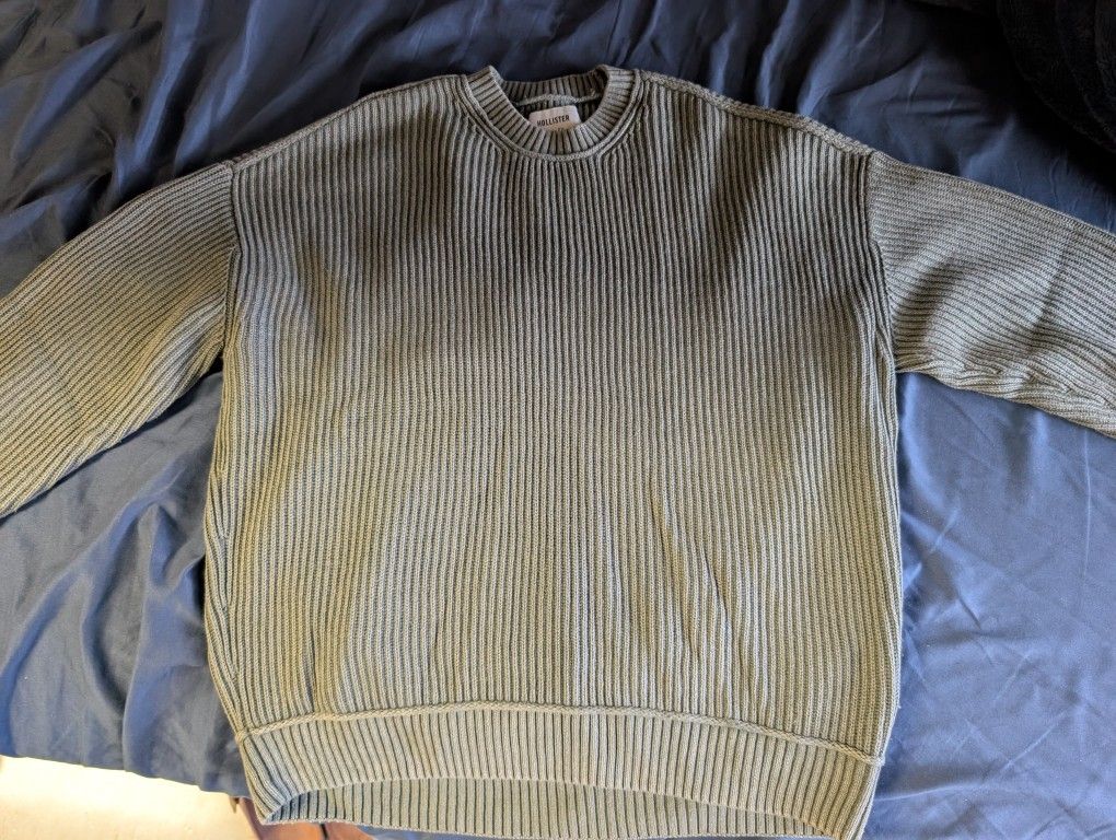 Hollister Green Knit Sweater