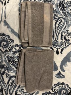 Gray Hand Towels 