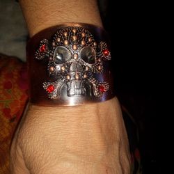 Costume Jewelry Skull Bracelet