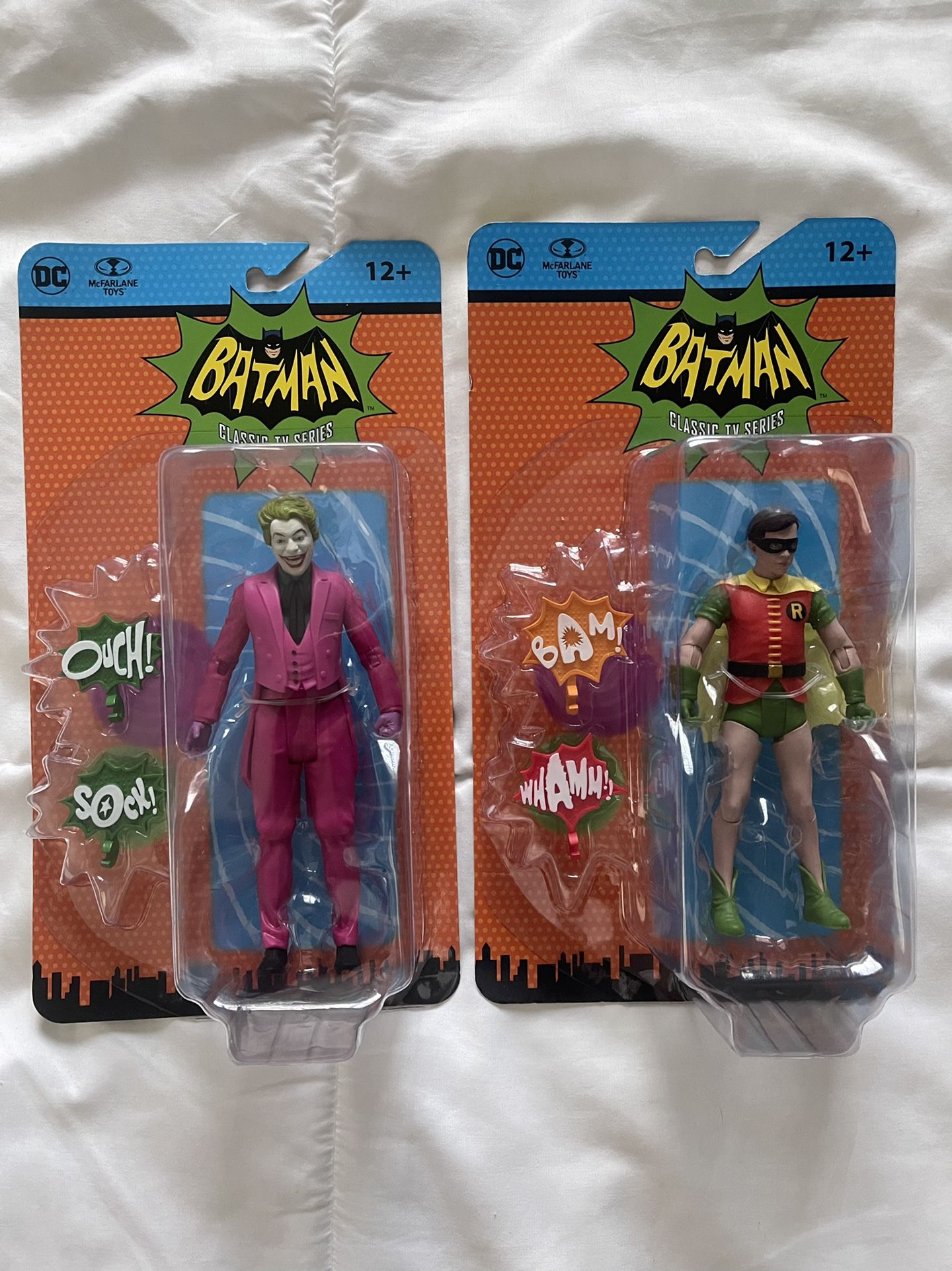 THE JOKER AND ROBIN - McFarlane Toys DC Retro - 6” Scale Action Figure Bundle 