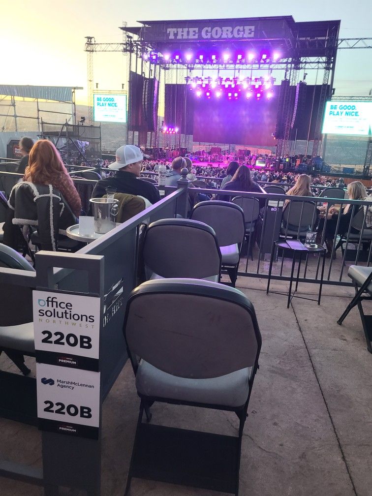 Box Seats For The Gorge Ampitheater